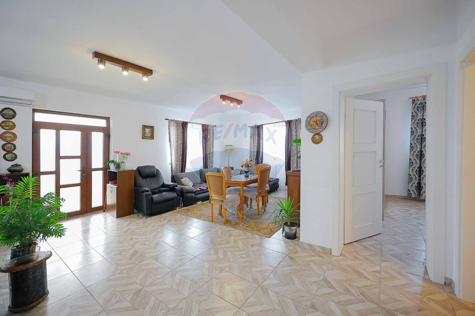 3 room House / Villa for sale