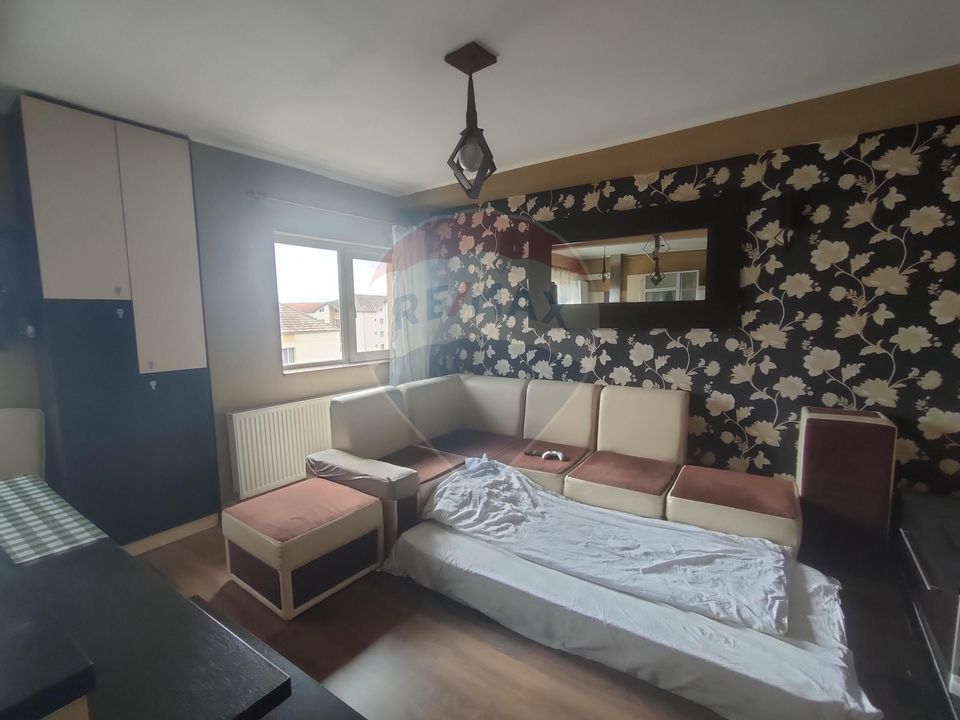 Apartament cu 3 camere de vanzare!