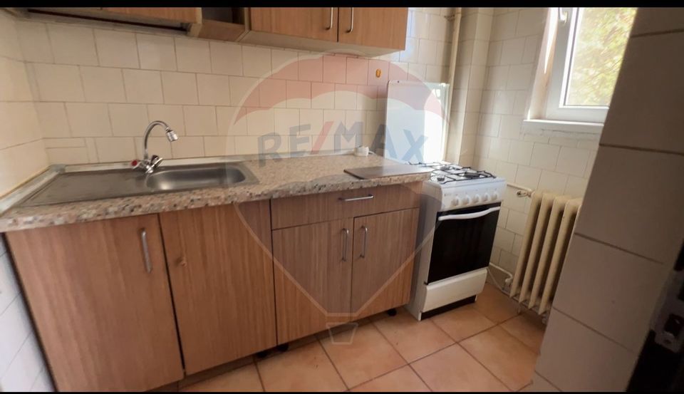 Garsonieră de închiriat – 30 mp utili, Cal. Vitan nr. 211, etaj 2/10