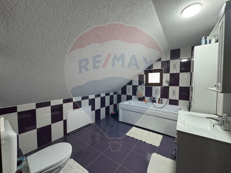 4 room House / Villa for sale, Bujac area