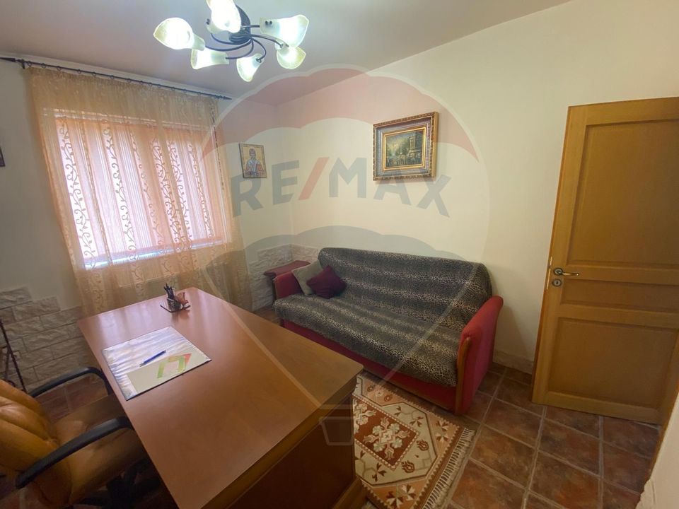 5 room House / Villa for sale, Central area