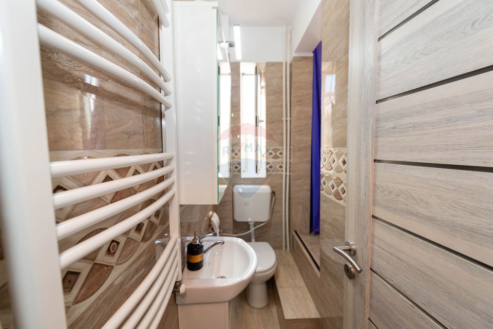 House / Villa with 3 rooms for rent Pargarilor Stefan cel Mare street