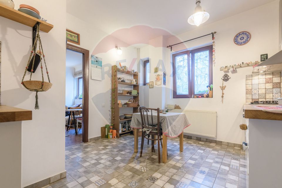 Doua case | Teren 290 mp | Ideal Locuinta & Afacere | Investitie