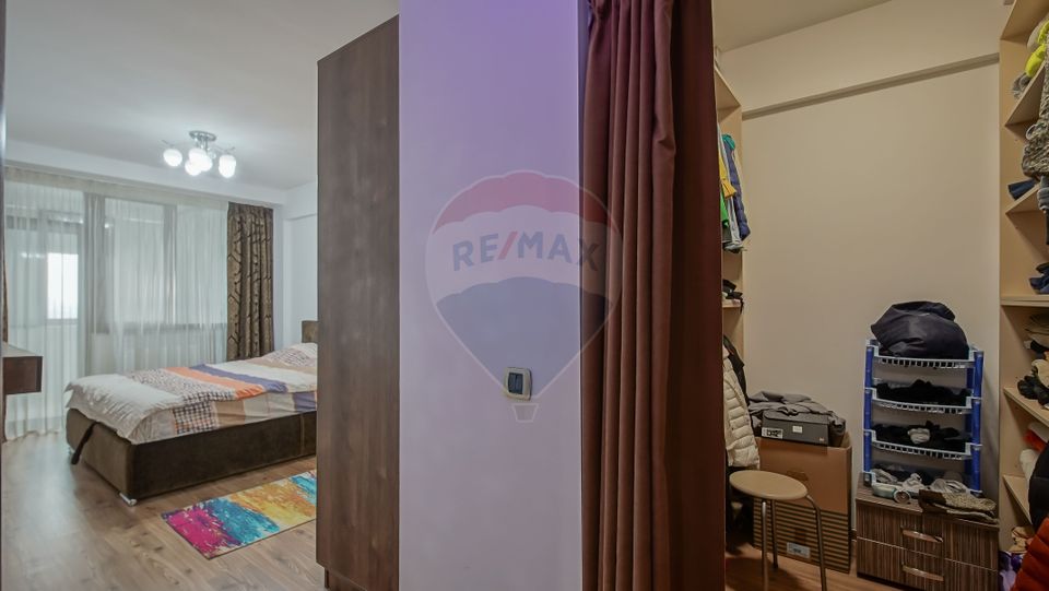 3 room Apartment for sale, Tractorul area