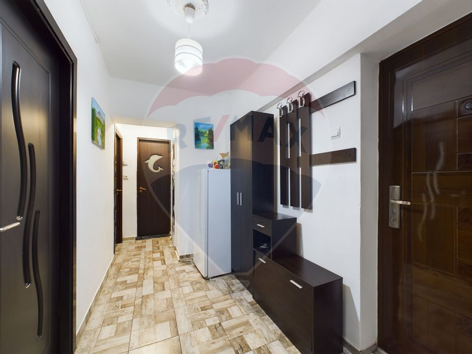 Apartament 2 camere de vanzare, zona Dristor