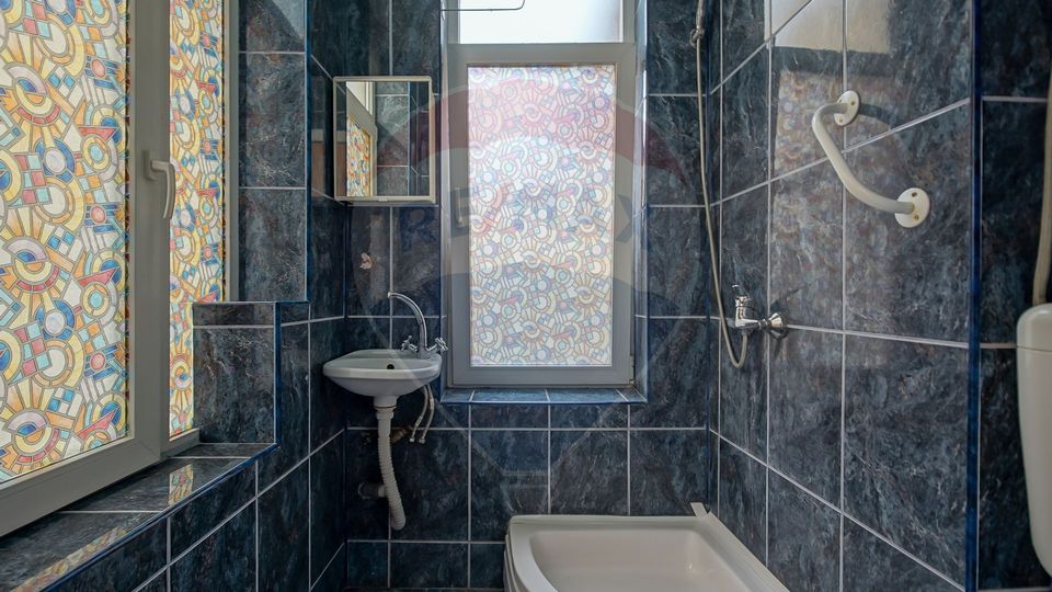 Apartament 3 camere si două băi, Str Republicii, Centrul Istoric