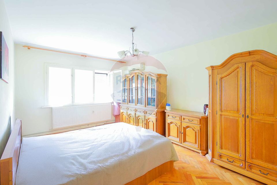 2 room Apartment for sale, Decebal area