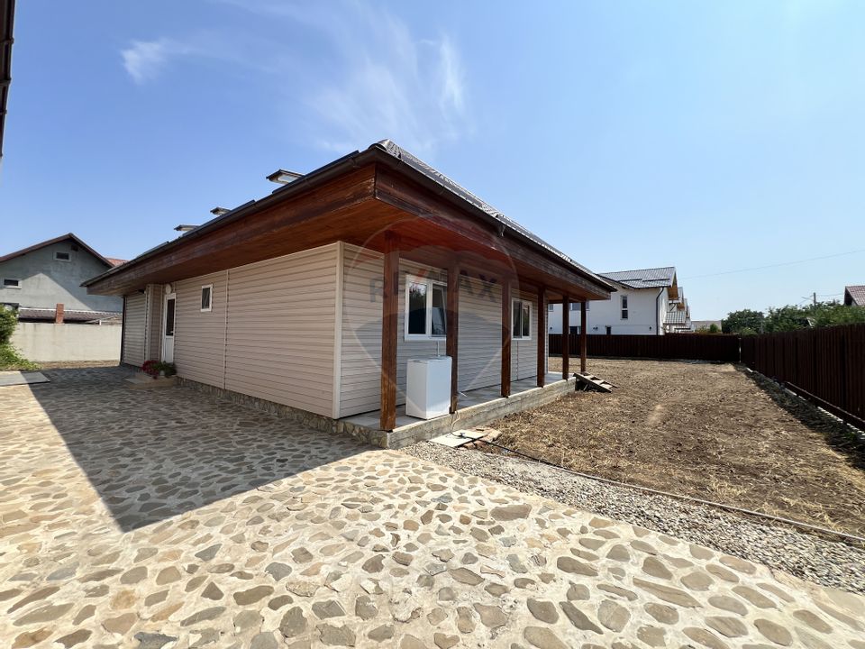 Casă de vânzare – Comuna Berceni, Strada ZânelorCasă / Vilă