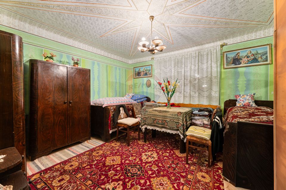 4 room House / Villa for sale