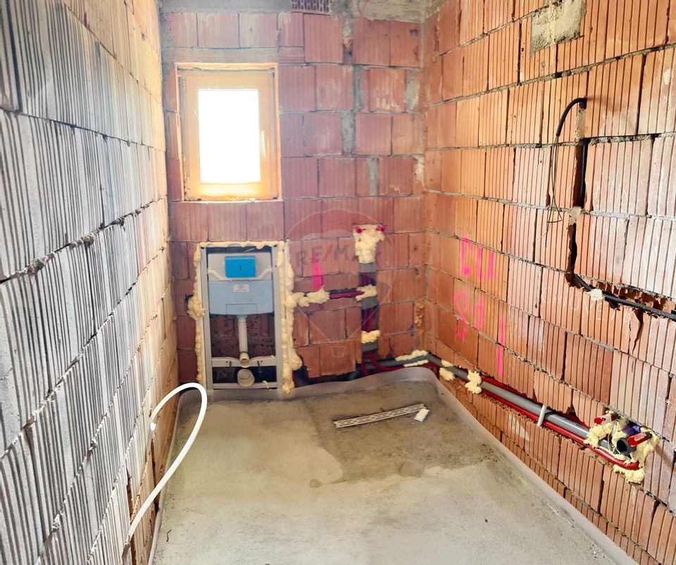 5 room House / Villa for sale, Central area