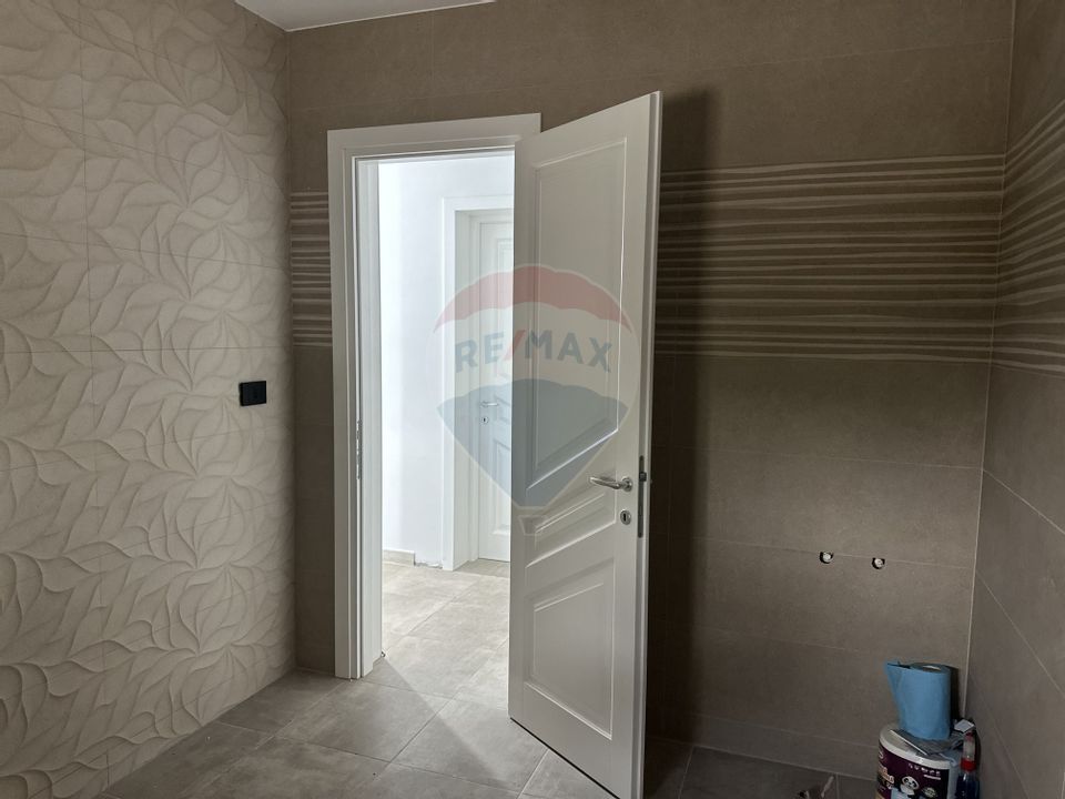 5 room House / Villa for sale