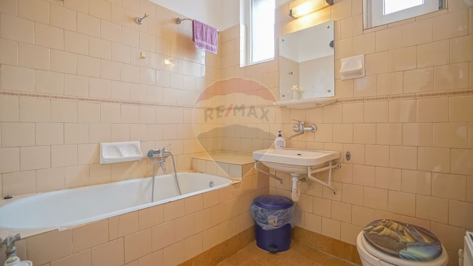 Investiție Centrul Istoric! Apartament 4 camere, 2 băi, 2 intrări
