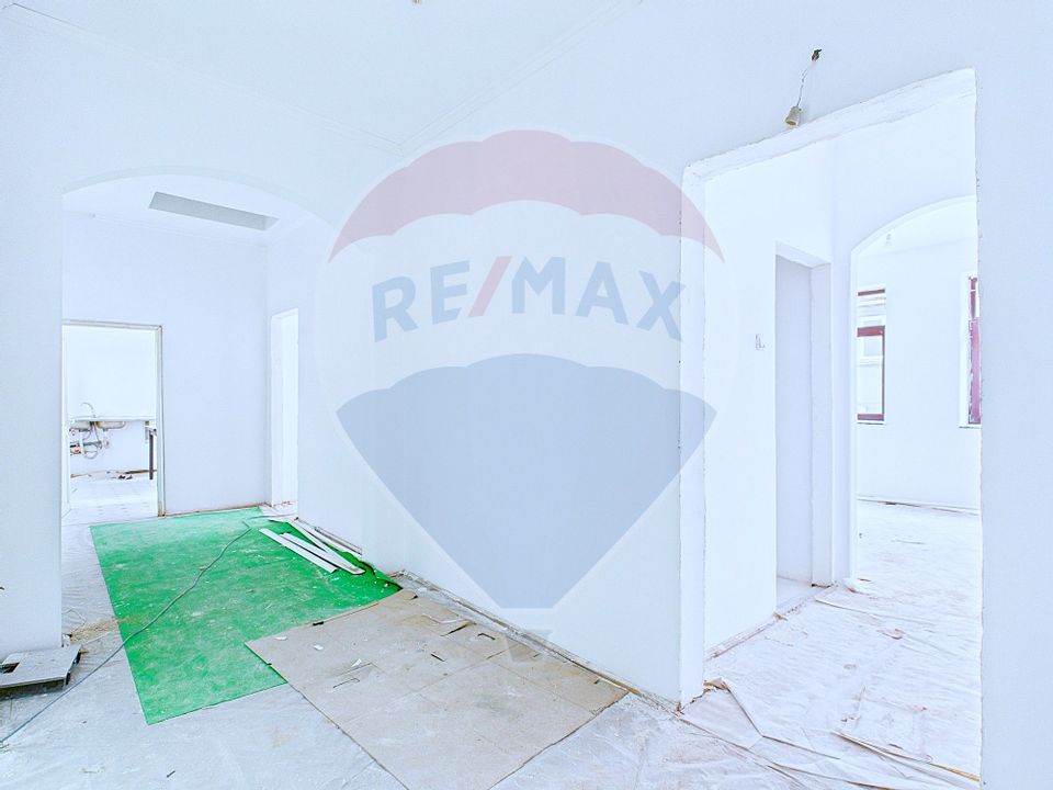 15 room House / Villa for sale, Universitate area