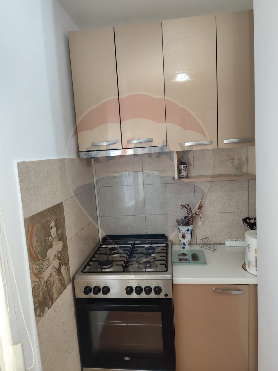 DE VANZARE Apartament cu 2 camere în zona Crihala