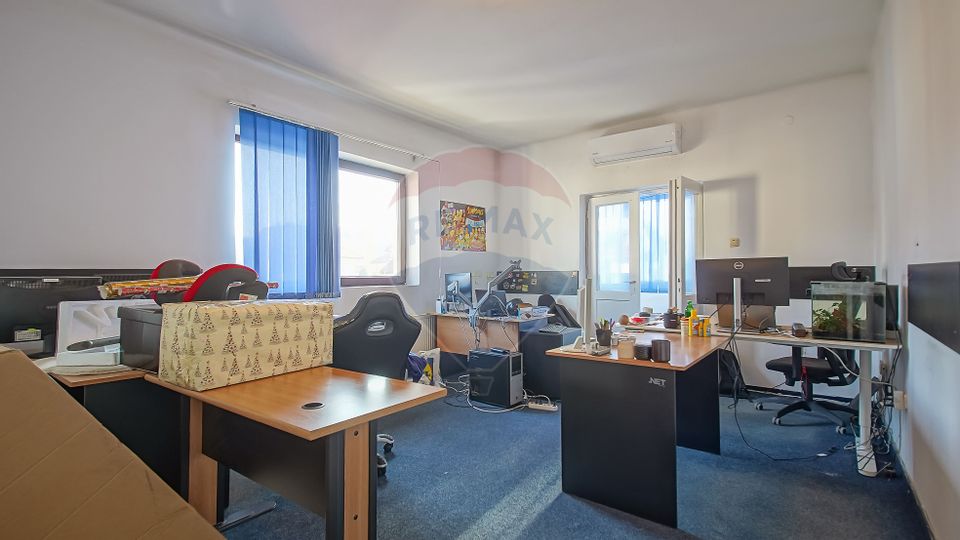 11 room House / Villa for rent, Tractorul area