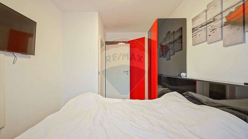 3 room Apartment for sale, Tractorul area