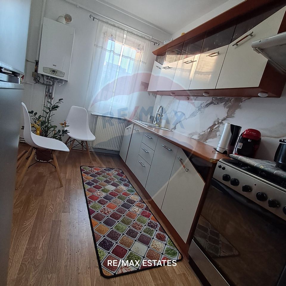 Apartament de vânzare – 2 camere semidecomandat