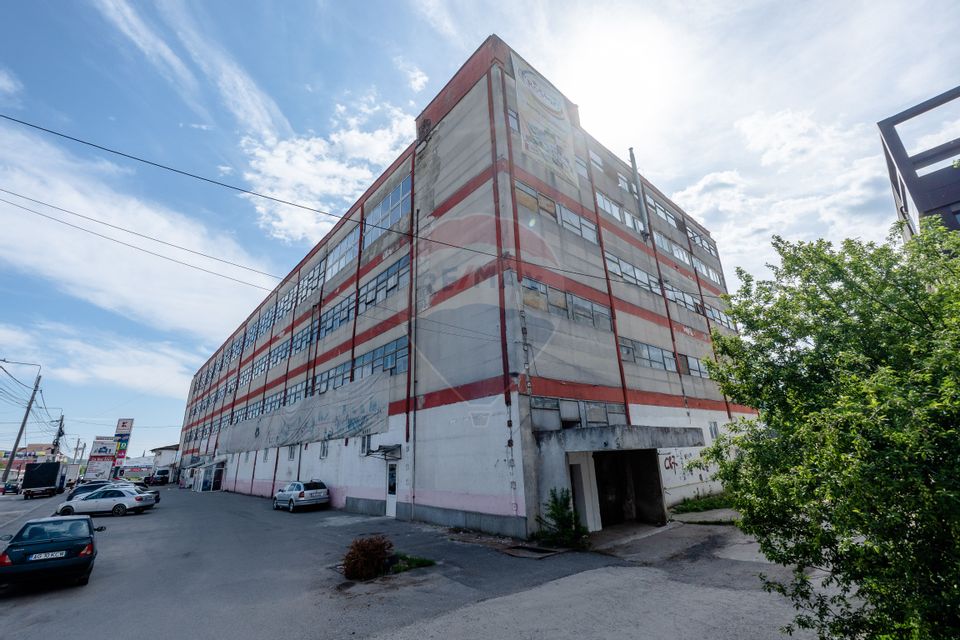 Spațiu industrial de vânzare /  Fabrica de mobilă - Curtea de Argeș