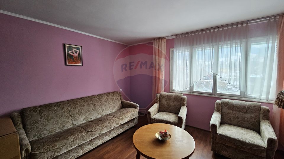 Casă / Vilă  de vânzare în Campulung Moldovenesc, Suceava