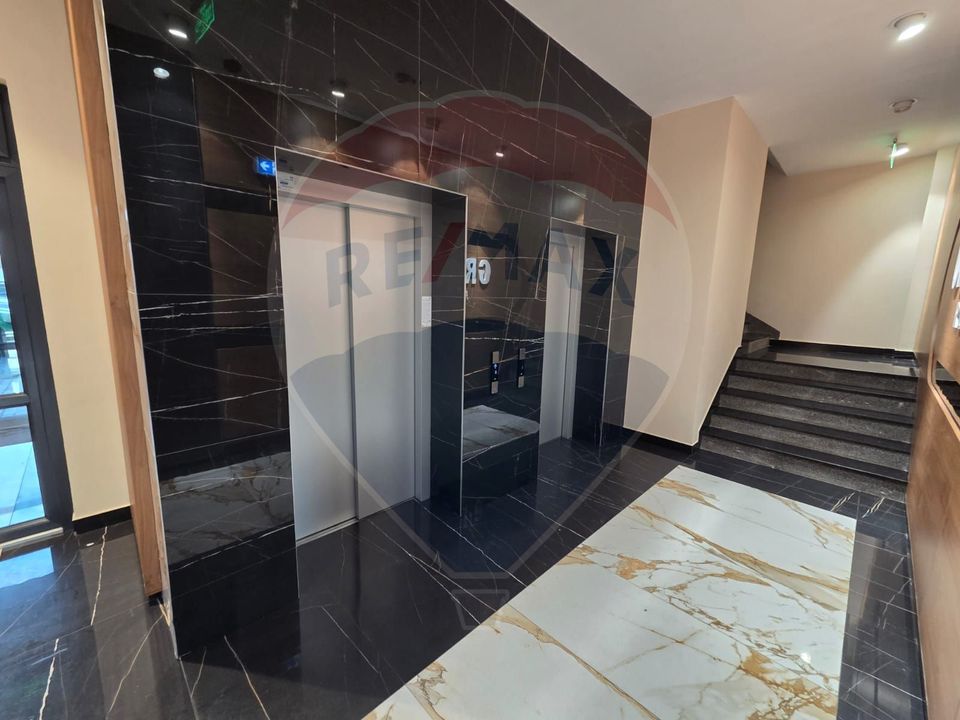 Apartament cu 3 camere in complexul Grand Hill Residence + parcare