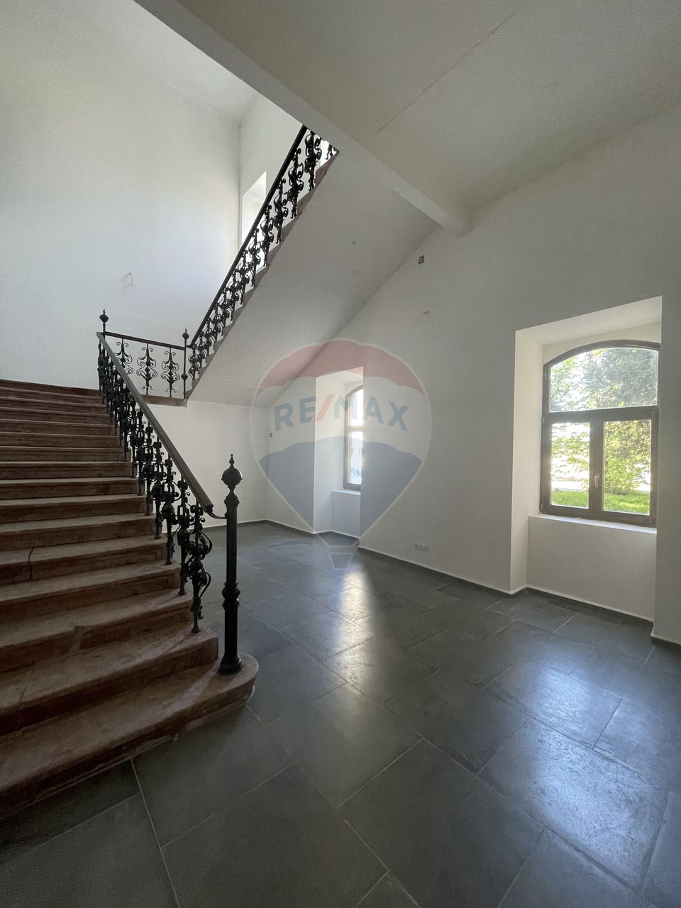 75.73sq.m Office Space for rent, Fortuna area