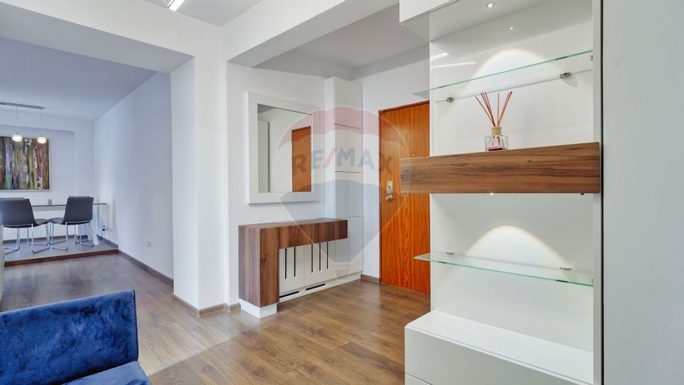 4 room Apartment for rent, Centrul Civic area