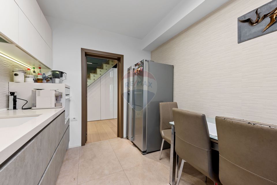 Vila de design, renovată integral 2022, grădină amenajată – Fundeni