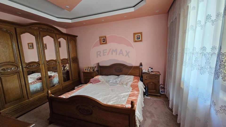 Doua Vile cu teren intravilan de 1080mp in orasul Suceava