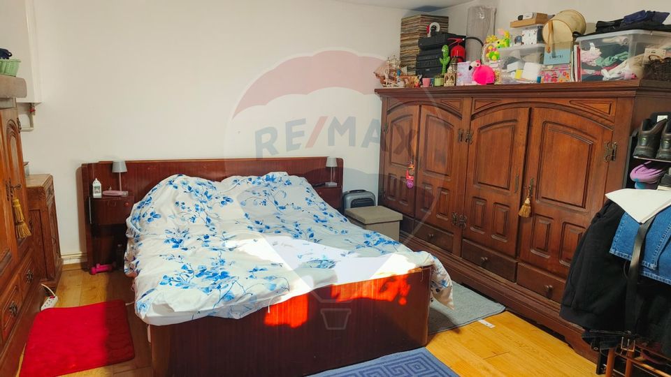 4 room House / Villa for sale, Nord-Est area