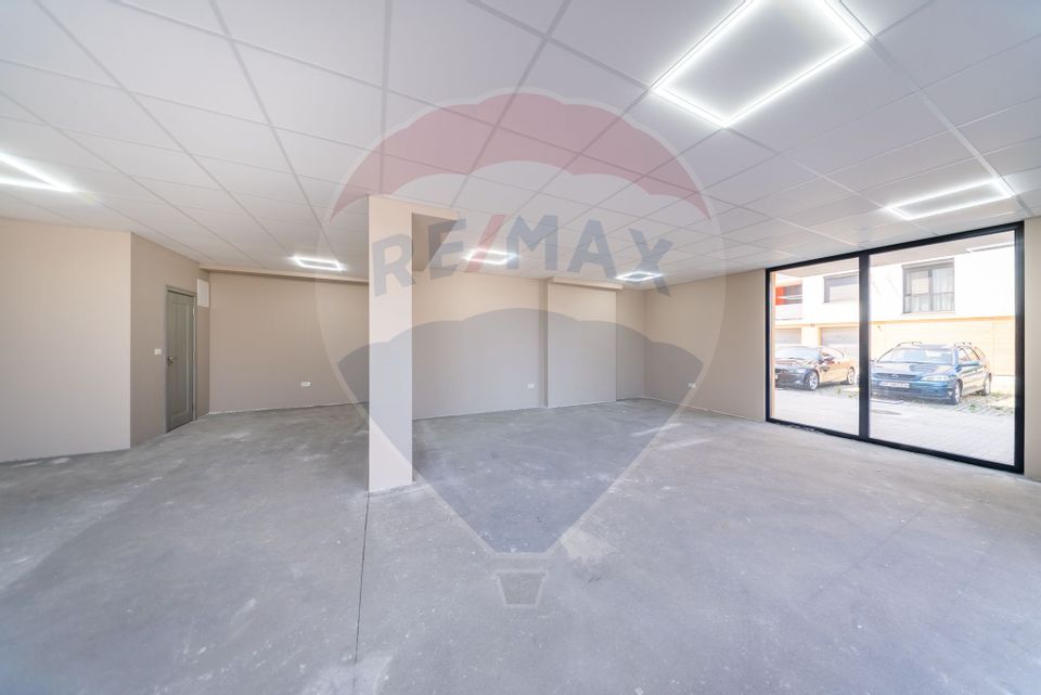 100sq.m Commercial Space for rent, Aurel Vlaicu area