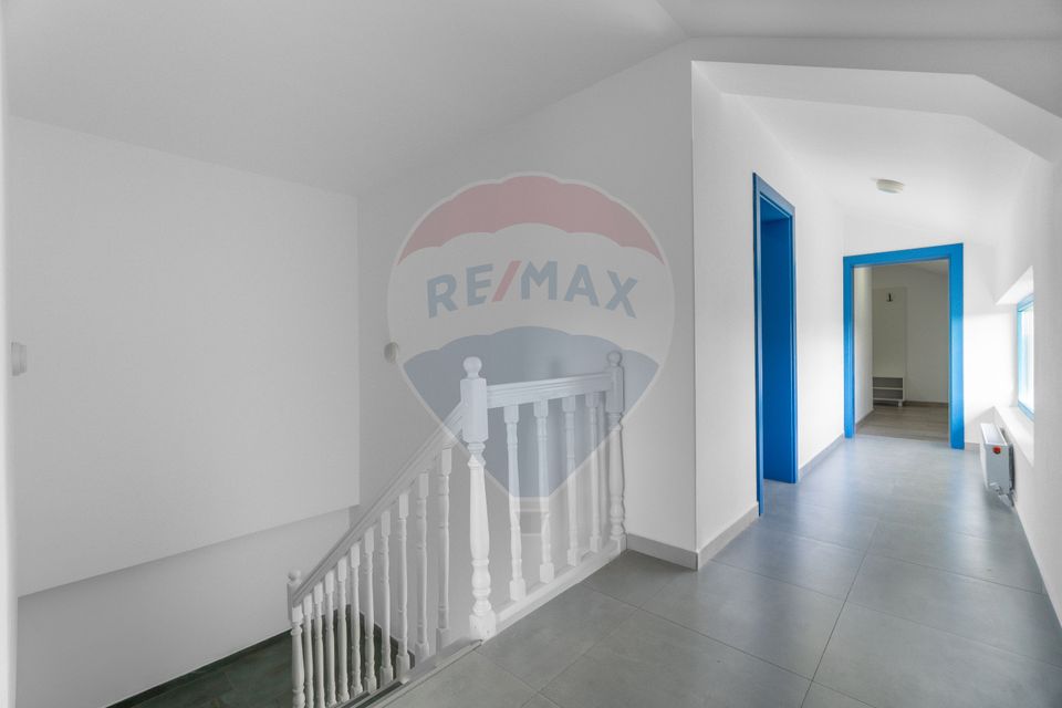 VILA IN MURIGHIOL | IESIRE LA LAC, DELTA DUNARII SI PISCINA | 6 CAMERE