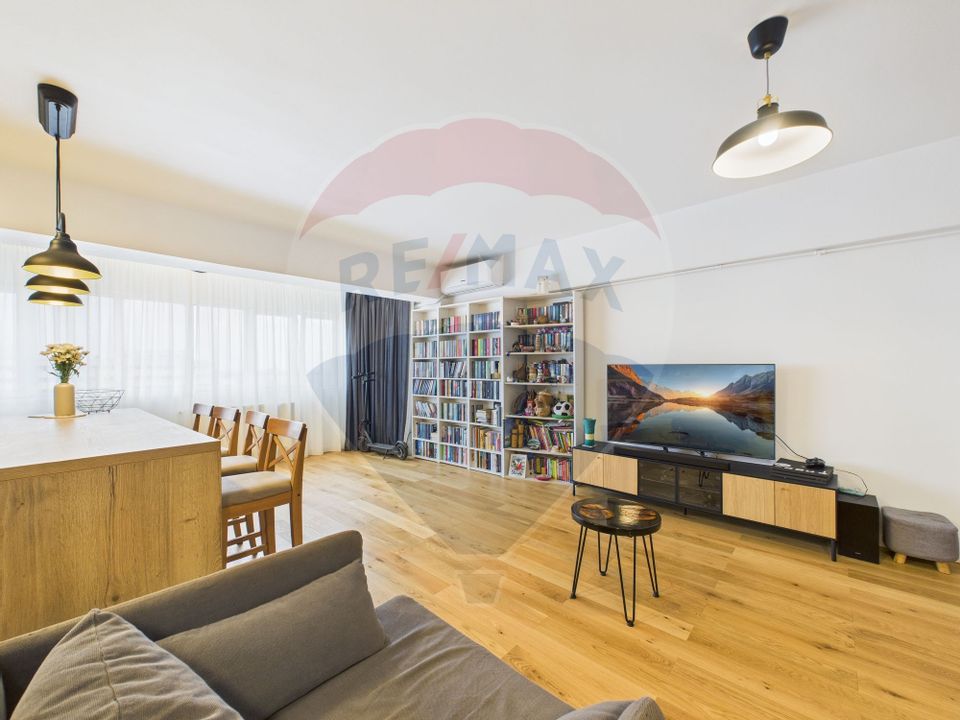 Apartament Ultrafinisat cu 4 camere de vanzare in zona Chisinau