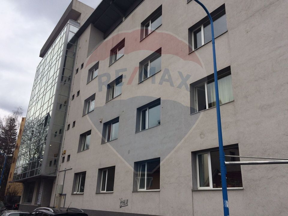 RENT!!! Office space for rent in the Civic Center area