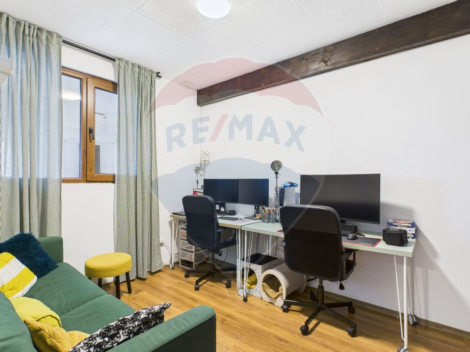 Casa / Vila cu 4 camere Darza, Crevedia