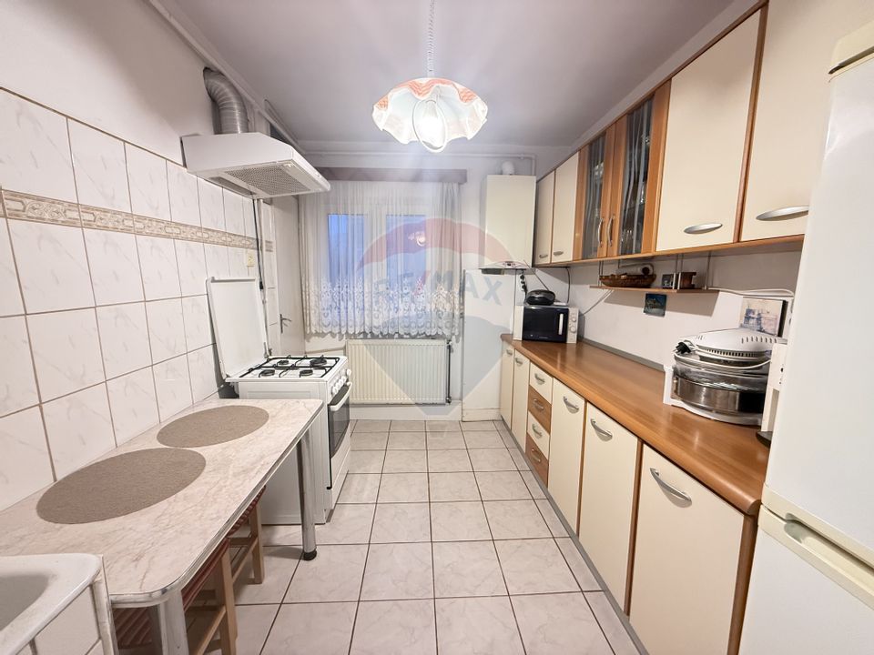 Apartament 3 camere de inchiriat in Zorilor, strada Lunii