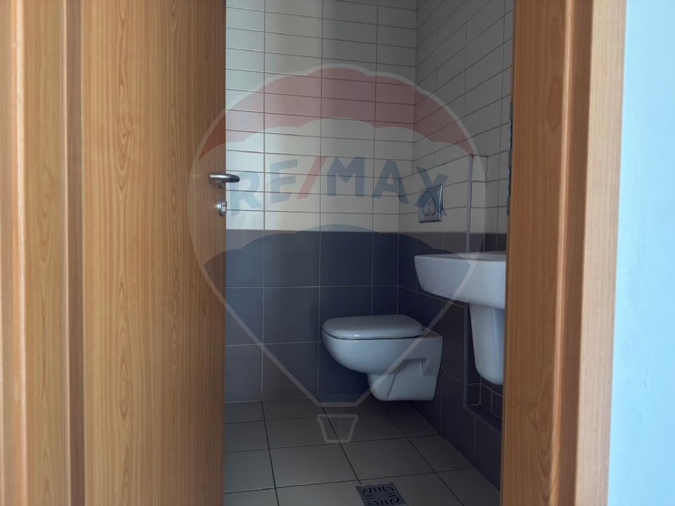 Spațiu comercial de 570 mp de închiriat în Supernova (fostul Cora)