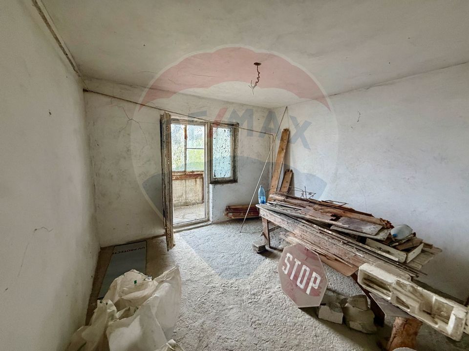 Apartament cu 4 camere