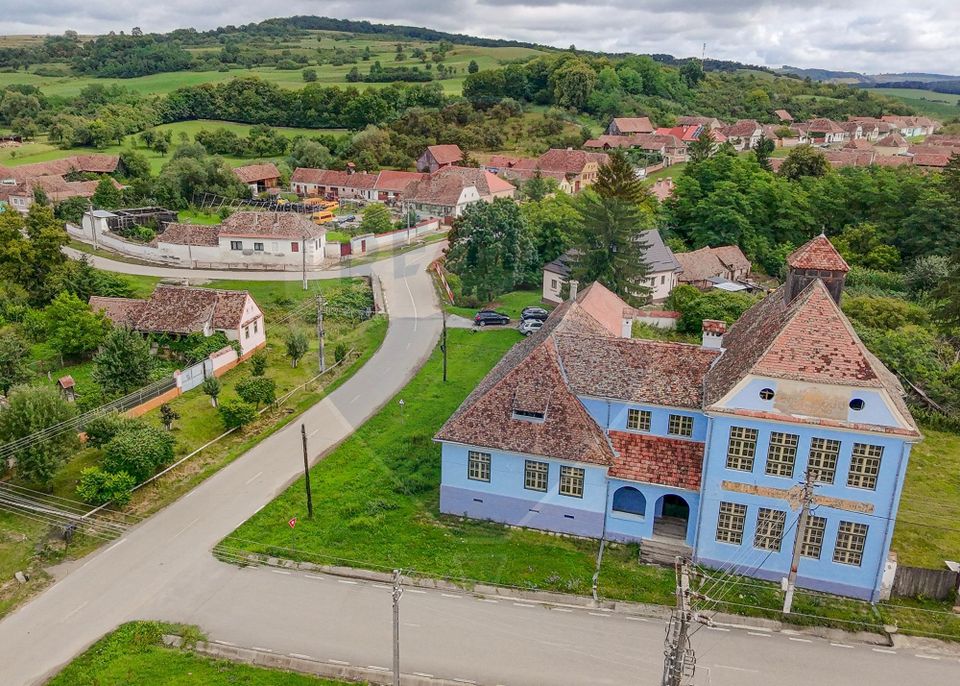 Fostă școală săsească semnată de Fritz Balthes – Bruiu, Sibiu