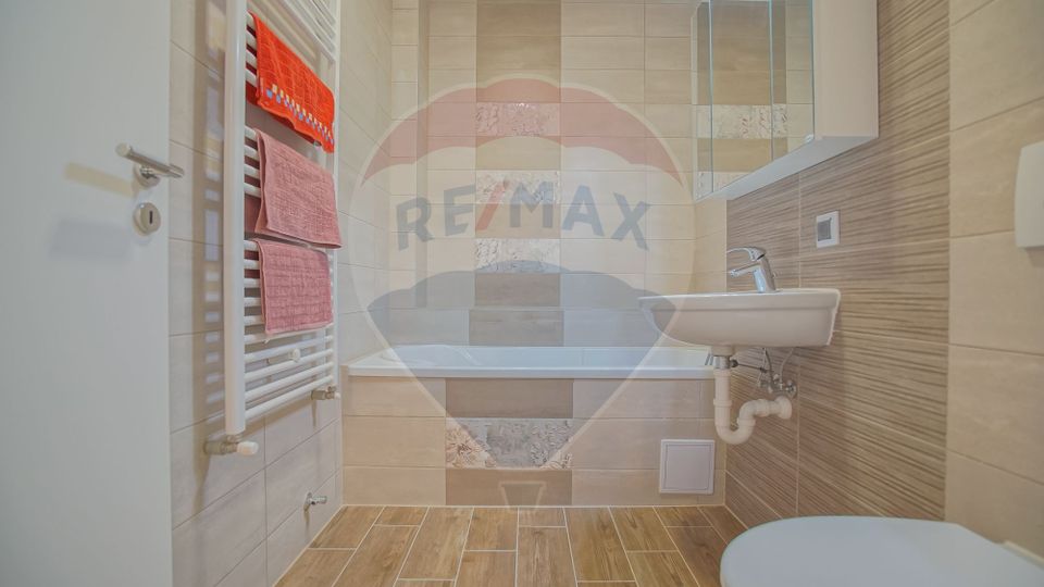 3 room Apartment for rent, Tractorul area