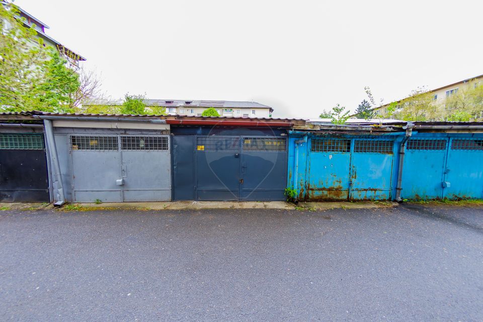 Apartament cu 3 camere devanzare Victor Babeș etaj 1