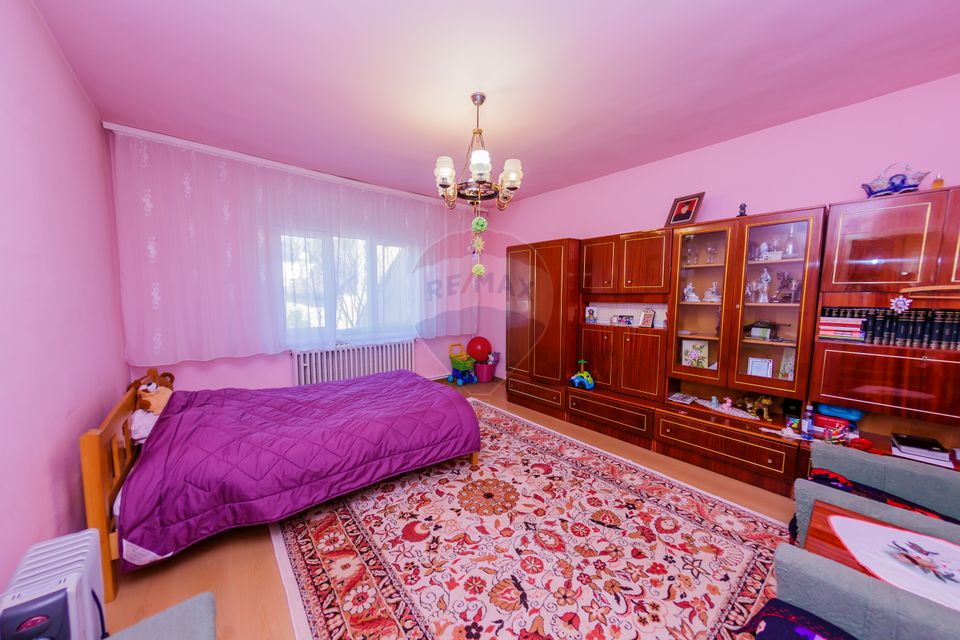 Proprietate rezidentiala de vanzare la 2 pasi de Parcul Regina Maria