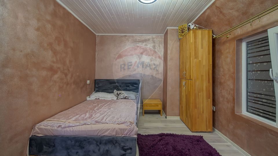 6 room House / Villa for sale