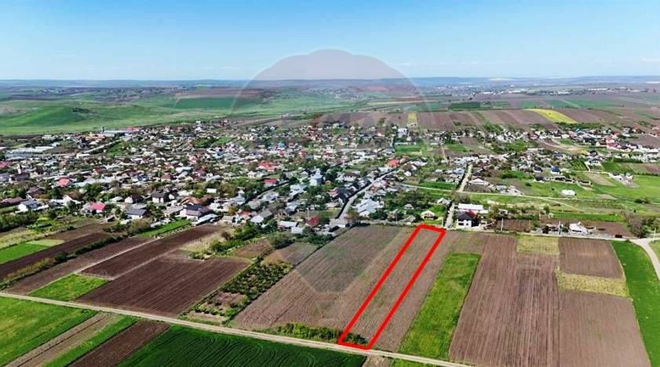 Land 2,316sqm Baltati / Strada VIEI