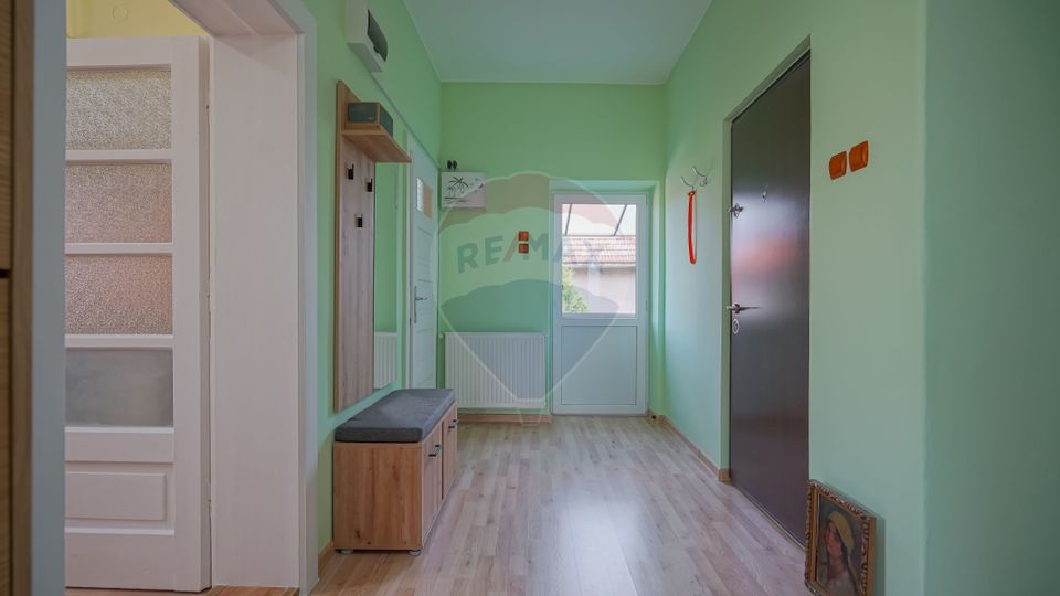 2 room Apartment for rent, Central area