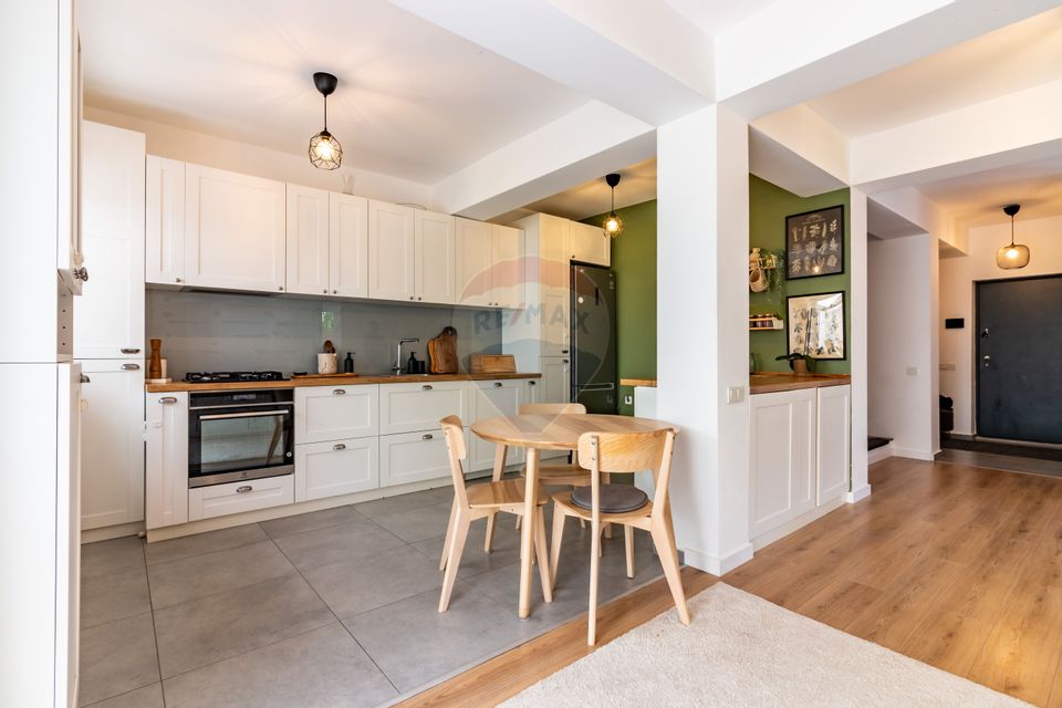 Casă / Vilă in Mogosoaia, adiacent Martha Bibescu