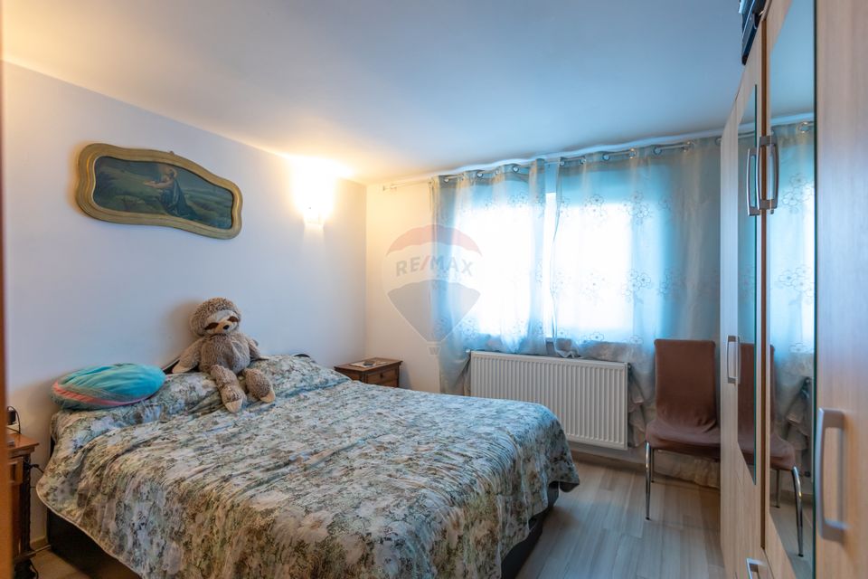 4 room House / Villa for sale