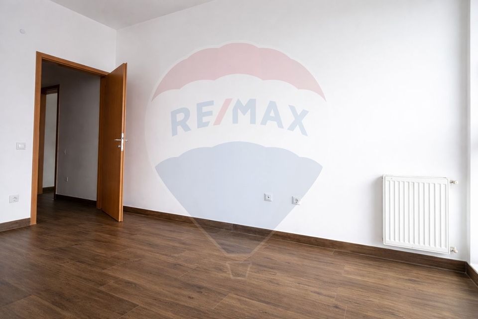 92sq.m Office Space for rent, Bistrita Lac area