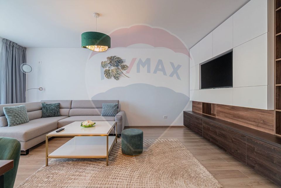 2 room Apartment for rent, Tractorul area