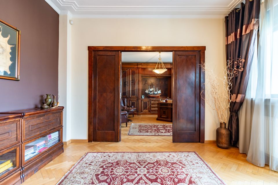 Apartament cu 4 camere de vânzare Aviatorilor/Aleea Modrogan