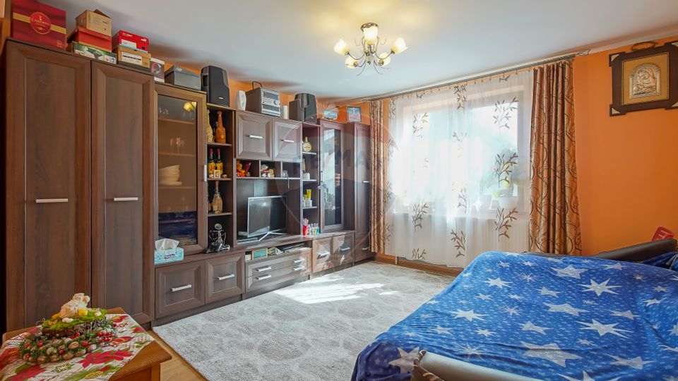 REZERVAT Casă tipică pentru un stil de viață liniștit  Craiter, Brașov